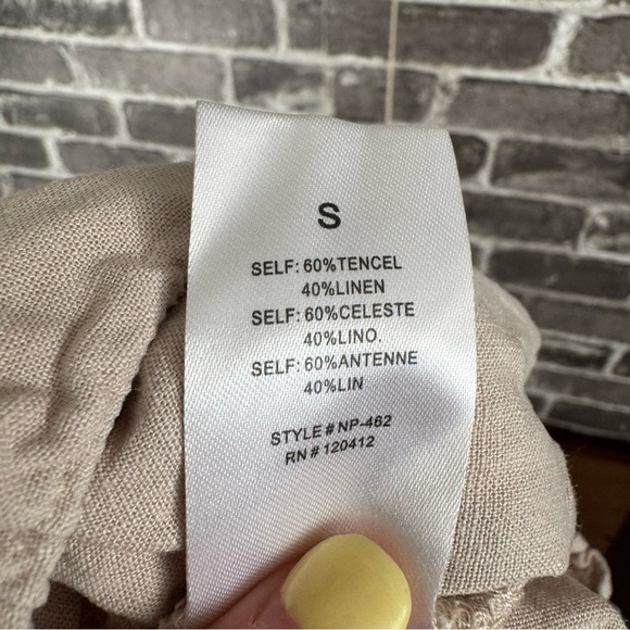 Nia high waisted paperbag shorts tan linen pockets - Picture 8 of 8